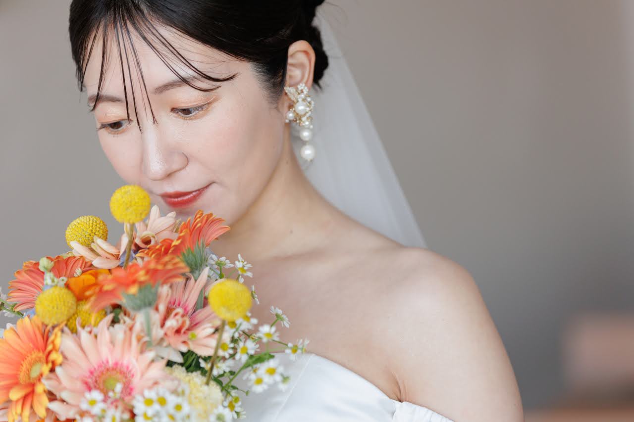 【小さな結婚式お台場店】　特別な日に生花を♪